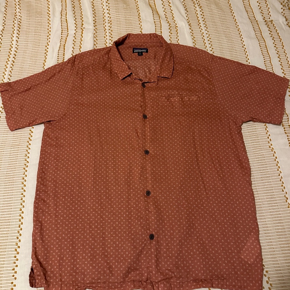 Men's Patterned Button Down Patagonia Shirt